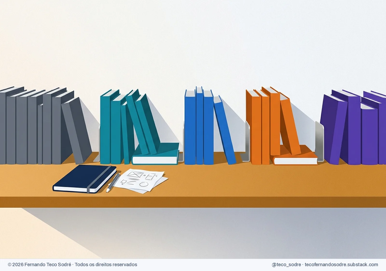 Estante de madeira com livros agrupados em cinco blocos de cores diferentes, separados por apoios de metal; à frente, um caderno azul-marinho com uma caneta e papéis com rabiscos.